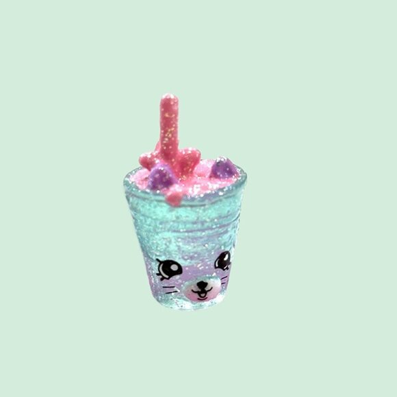 Shopkins Dinky Drink #GCC-005 Season 4 Glitzy Finish Exclusive Special Edition - Picture 1 of 3